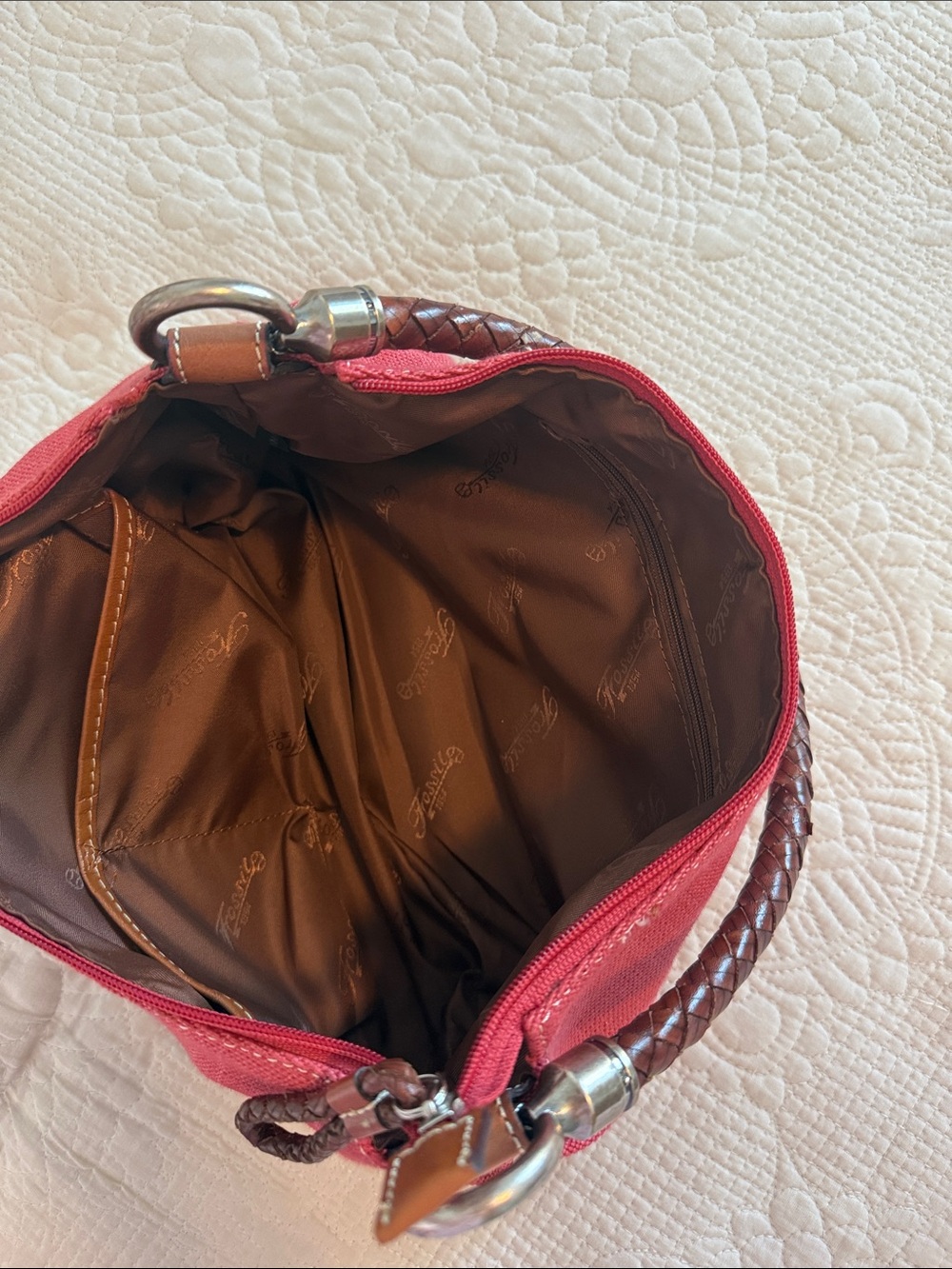 Fossil Red Canvas Hobo Shoulder Bag Braided Brown Leather Handle and zipper pull - Picture 6 of 15